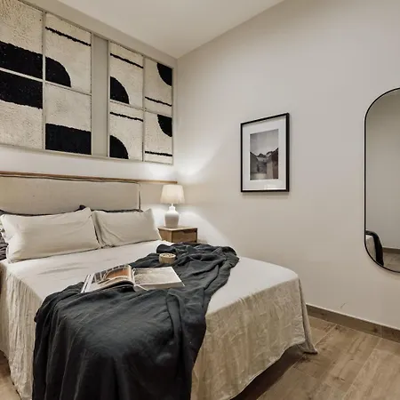 Apartment Chixoy - 3 Bedrooms And Balcony In Eixample Dreta