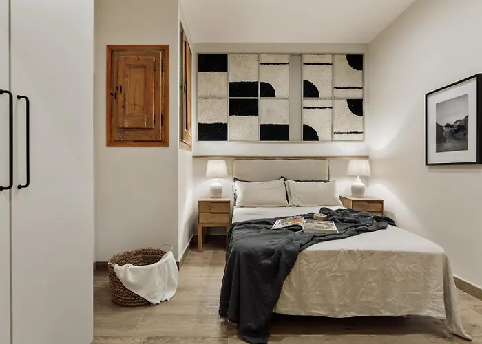 Chixoy - 3 Bedrooms And Balcony In Eixample Dreta Apartment