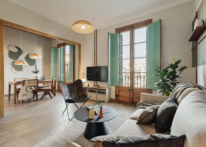 Apartment Chixoy - 3 Bedrooms And Balcony In Eixample Dreta *